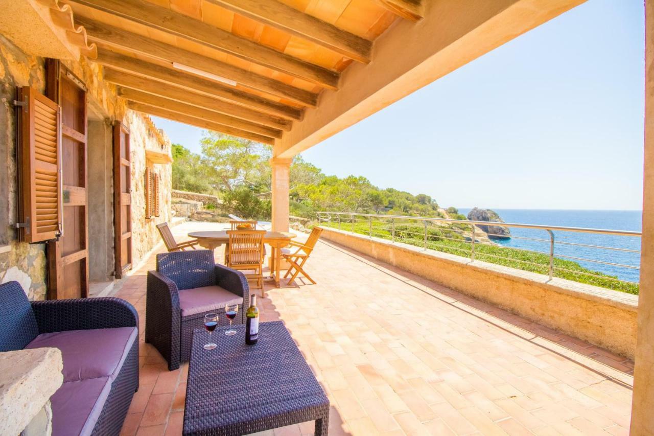 Beautiful Private Villa On The Sea Santanyí Exterior foto